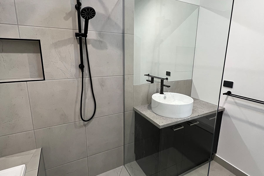 small-bathroom-grey-tiles